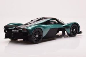 Aston Martin Valkyrie Racing Green GT Spirit 1:18 GT435 Resin – Bild 2 von 6