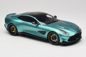 Aston Martin Vanquish Green Metallic GT Spirit 1:18 GT551 Resin – Bild 4 von 6