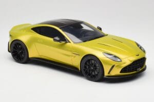 Aston Martin Vantage Cosmopolitan Yellow GT Spirit 1:18 GT514 Resin – Bild 4 von 6