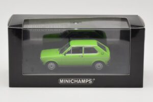 Audi 50 Hellgrün Minichamps 1:43 940010400 Metall – Bild 4 von 4