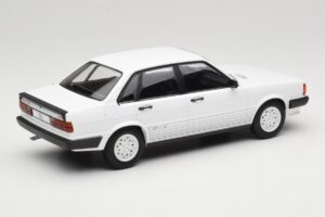Audi 80 B2 GTE Weiss MCG 1:18 MCG18527 Metall – Bild 2 von 6