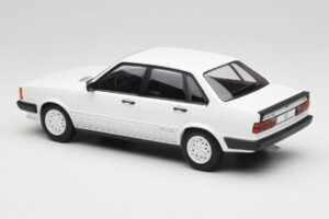 Audi 80 B2 GTE Weiss MCG 1:18 MCG18527 Metall – Bild 5 von 6