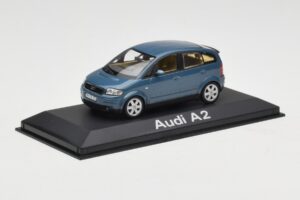Audi A2 Blue Metallic Minichamps 1:43 20022200748005 Metall – Bild 2 von 4