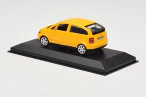 Audi A2 8Z Gelb Minichamps 1:43 AUDI005 Metall – Bild 3 von 4