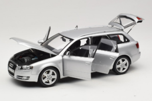 Audi A4 B7 3.2 Quattro Avant Silber Minichamps 1:18 5010404215 Metall – Bild 2 von 8