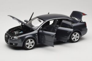 Audi A4 B7 Grau Metallic Minichamps 1:18 100014400 Metall – Bild 2 von 8
