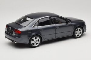 Audi A4 B7 Grau Metallic Minichamps 1:18 100014400 Metall – Bild 3 von 8