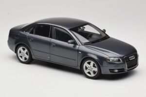 Audi A4 B7 Grau Metallic Minichamps 1:18 100014400 Metall – Bild 6 von 8