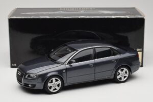Audi A4 B7 Grau Metallic Minichamps 1:18 100014400 Metall – Bild 8 von 8