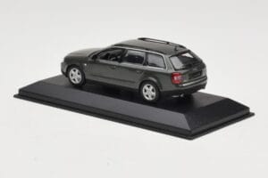 Audi A6 C5 Avant Dunkelgrau Minichamps 1:43 AUDI006 Metall – Bild 3 von 4