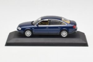 Audi A6 C5 Dunkelblau Minichamps 1:43 132093 Metall