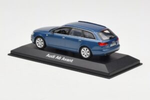 Audi A6 C6 Avant Stratos Blue Minichamps 1:43 5010406223 Metall – Bild 3 von 4