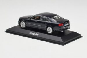 Audi A8 D3 Mauritius Blau Metallic Minichamps 1:43 5010508123 Metall – Bild 3 von 4