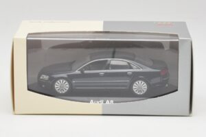 Audi A8 D3 Mauritius Blau Metallic Minichamps 1:43 5010508123 Metall – Bild 4 von 4