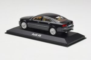 Audi A8 D3 Phantom Schwarz Minichamps 1:43 5010508133 Metall – Bild 3 von 4