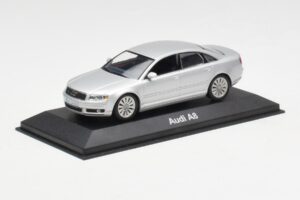 Audi A8 D3 Silber Minichamps 1:43 20000001386001 Metall – Bild 2 von 4
