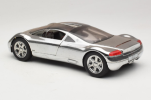 Audi Avus Quattro Chrome Silver Revell 1:18 08913-C1 Metall – Bild 7 von 8