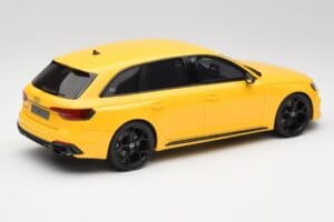 Audi RS4 B9 Avant 25. Jubiläum Vegas Gelb GT Spirit 1:18 GT935 Resin – Bild 2 von 6