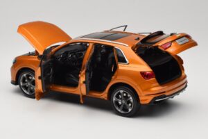 Audi Q3 F3 Orange Metallic Paudi Model 1:18 05962Q32019 Metall – Bild 5 von 8