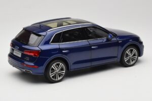 Audi Q5L FY Blau Paudi Model 1:18 33729 Metall – Bild 3 von 8