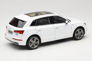 Audi Q5L FY Weiss Paudi Model 1:18 30694 Metall – Bild 3 von 8