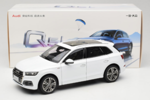 Audi Q5L FY Weiss Paudi Model 1:18 30694 Metall – Bild 8 von 8