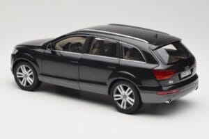 Audi Q7 4L Lava Grey Minichamps 1:18 5010507625 Metall – Bild 7 von 8