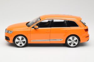 Audi Q7 4M Orange Metallic Minichamps 1:18 110014004 Metall – Bild 4 von 8