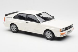 Audi Quattro Weiss Minichamps 1:18 155016120 Metall – Bild 4 von 6