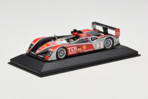 Audi R10 TDI LMP1 #3 L. Luhr / A. Premat / M. Rockenfeller 24 Hours of Le Mans 2008 Minichamps 1:43 400089903 Metall – Bild 2 von 4