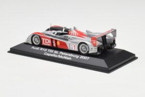Audi R10 TDI #1 R. Capello / A. McNish / T. Kristensen 24 Hours of Le Mans 2007 Minichamps 1:43 5020700243 Metall – Bild 3 von 4