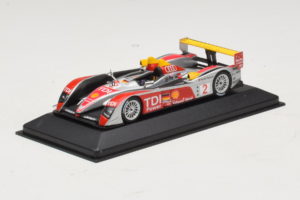 Audi R10 TDI LMP1 #2 R. Capello / T. Kristensen 2007 Minichamps 1:43 400071602 Metall – Bild 2 von 4
