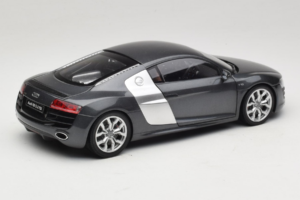 Audi R8 5.2 FSI Quattro Daytona Grey Kyosho 1:18 09216DG Metall – Bild 3 von 7