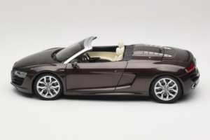Audi R8 5.2 Spyder Teak Brown Kyosho 1:18 5010918525 Metall – Bild 4 von 8