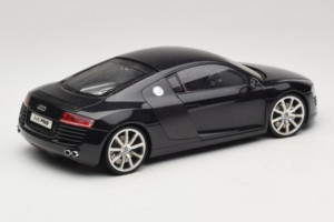 Audi R8 Schwarz Kyosho 1:18 09213BK Metall – Bild 3 von 8