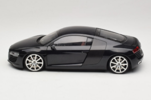 Audi R8 Schwarz Kyosho 1:18 09213BK Metall – Bild 4 von 8