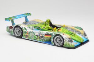 Audi R8 LMP Crocodile 2001 Maisto 1:18 35899 Metall – Bild 4 von 6