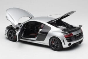 Audi R8 GT Type 42 Ice Silber Metallic Kyosho 1:18 09218IS Metall – Bild 5 von 8