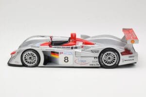 Audi R8 LMP900 #8 Audi Sport Team Joest F. Biela / E. Pirro / T. Kristensen 24 Hours of Le Mans 2000 Maisto 1:18 38899 Metall – Bild 3 von 6