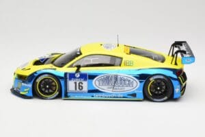 Audi R8 LMS #16 Twin Busch R. Rast / K. Busch 24h Nürburgring 2016 Minichamps 1:18 155161116 Metall – Bild 3 von 6
