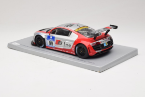 Audi R8 LMS #99 F. Biela / P. Kaffer / M. Fässler / M. Hennerici Phoenix Racing 24 Hours Nürburgring 2009 Spark 1:18 18S041 R – Bild 5 von 6