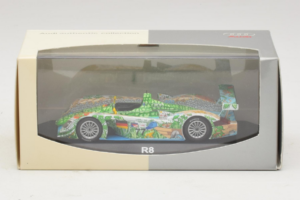 Audi R8 LMP #77 Crocodile 1998 Minichamps 1:43 20000001168 Metall – Bild 4 von 4