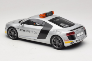 Audi R8 Safety Car 24 Hours of Le Mans 2008 Kyosho 1:18 09214DTM Metall – Bild 4 von 8