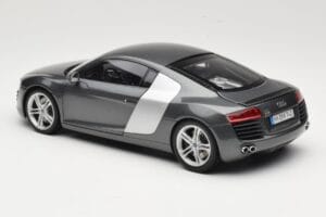 Audi R8 Type 42 4.2 Daytona Grey Kyosho 1:18 5010618425 Metall – Bild 7 von 8