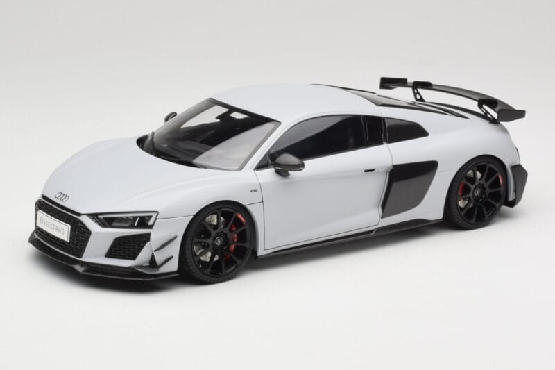 Audi R8 4S V10 Performance Weiss Kengfai 1:18 VAKF-0357 Metall