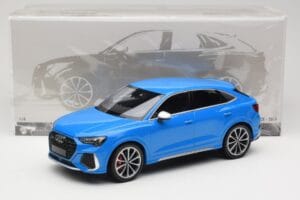 Audi RS Q3 F3 Sportback Blau Minichamps 1:18 155018101 Metall – Bild 6 von 6