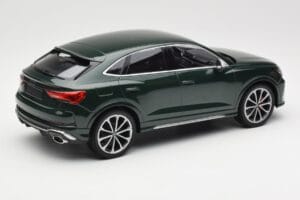 Audi RS Q3 Sportback 8U Green Metallic Minichamps 1:18 155018102 Metall – Bild 2 von 6