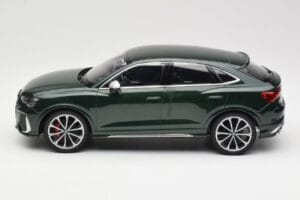 Audi RS Q3 Sportback 8U Green Metallic Minichamps 1:18 155018102 Metall – Bild 3 von 6