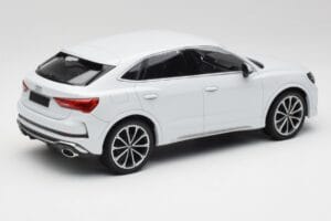 Audi RS Q3 F3 Sportback Glacier White Metallic Minichamps 1:18 155018105 Metall – Bild 2 von 6