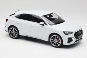 Audi RS Q3 F3 Sportback Glacier White Metallic Minichamps 1:18 155018105 Metall – Bild 4 von 6